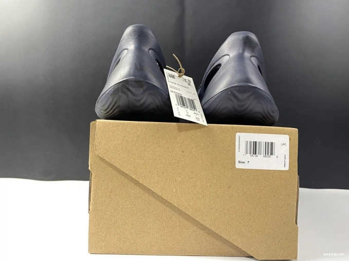 Yeezy Foam GV7903 RNNR Adidas Blue Mineral 0812